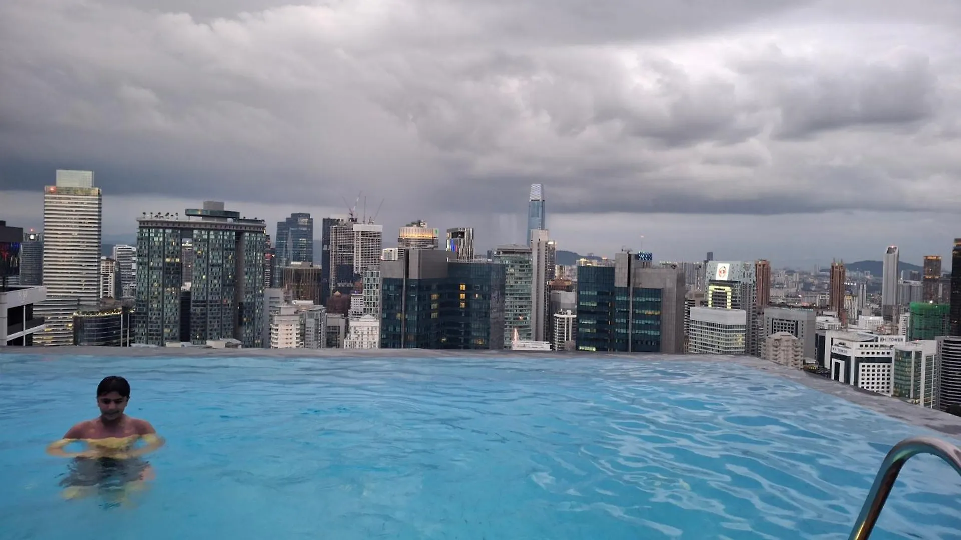Luxury Klcc Platinum Suites By Classy Stay Kuala Lumpur Apartment